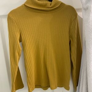 Fin & Vince turtleneck